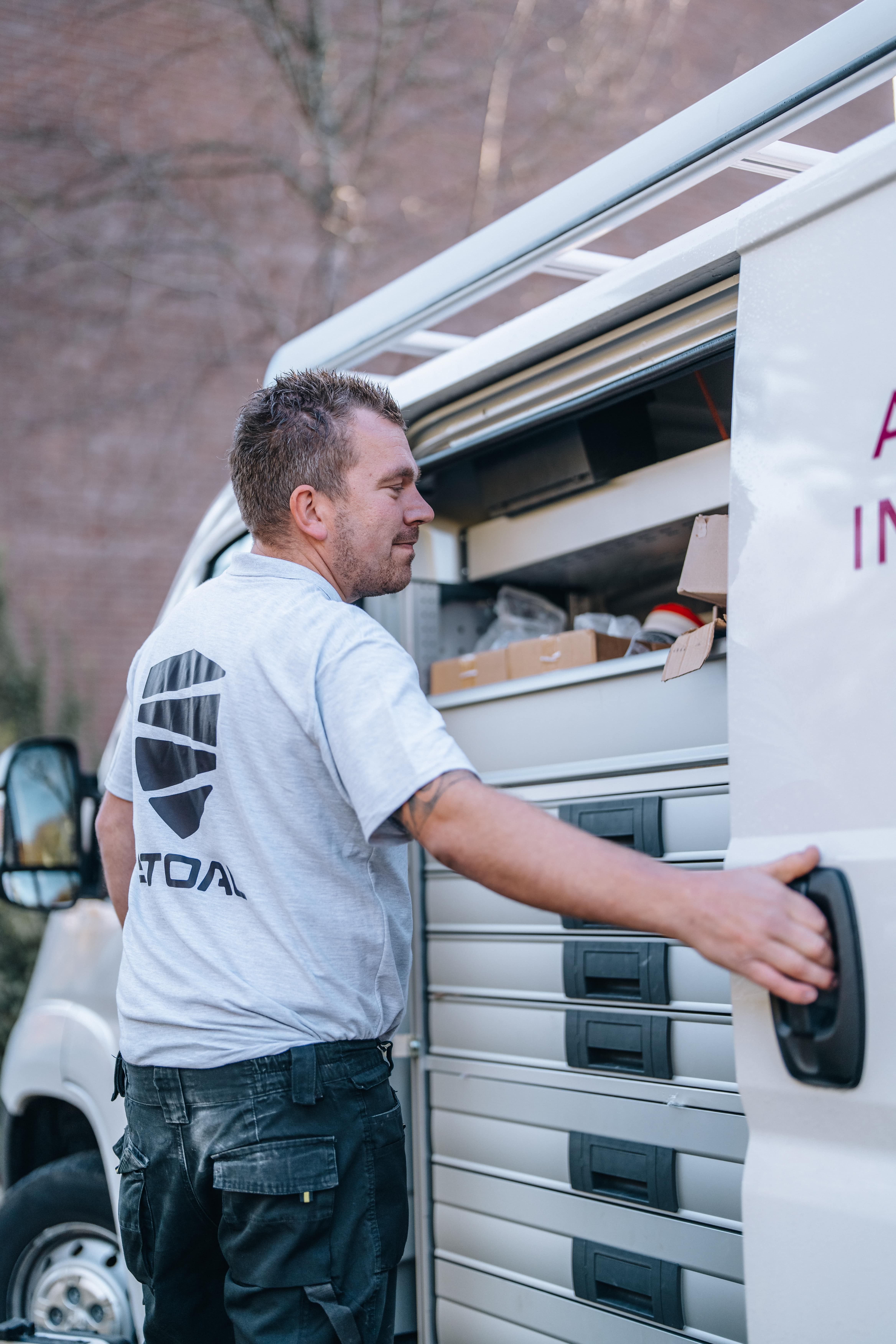 Installatiemonteur Jeroen 24